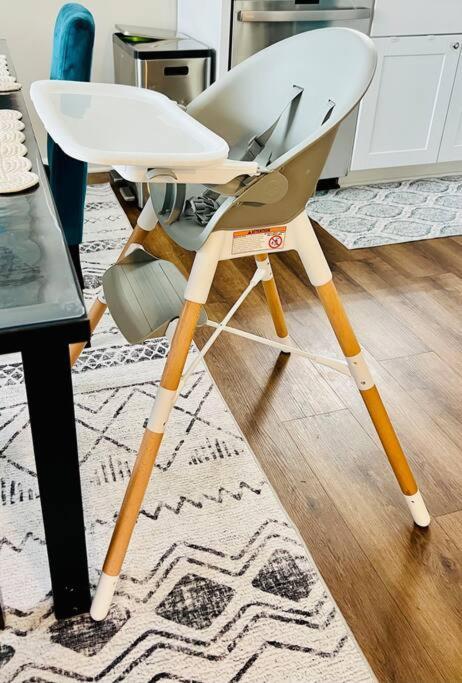 Queen City Family-Friendly Entire House, Charlotte Eksteriør billede