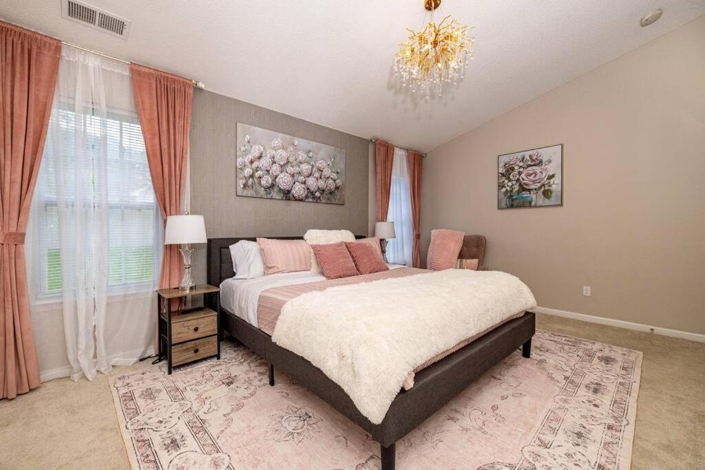 Queen City Family-Friendly Entire House, Charlotte Eksteriør billede